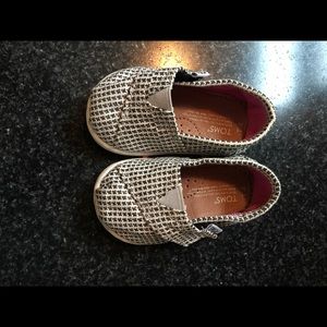 Tiny TOMS infant shoe